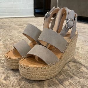 NWOB Grey Dolce Vita Shae Wedges